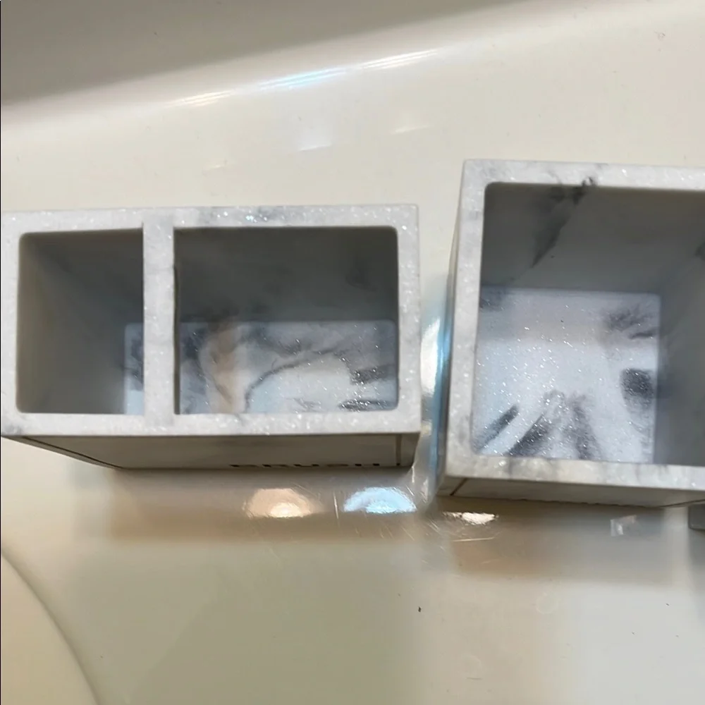 White and Gold Modern Bath Accessories Set